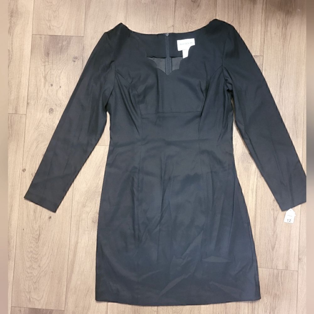 Hugo Buscati Scallop V-Neck Dress Black Size 12